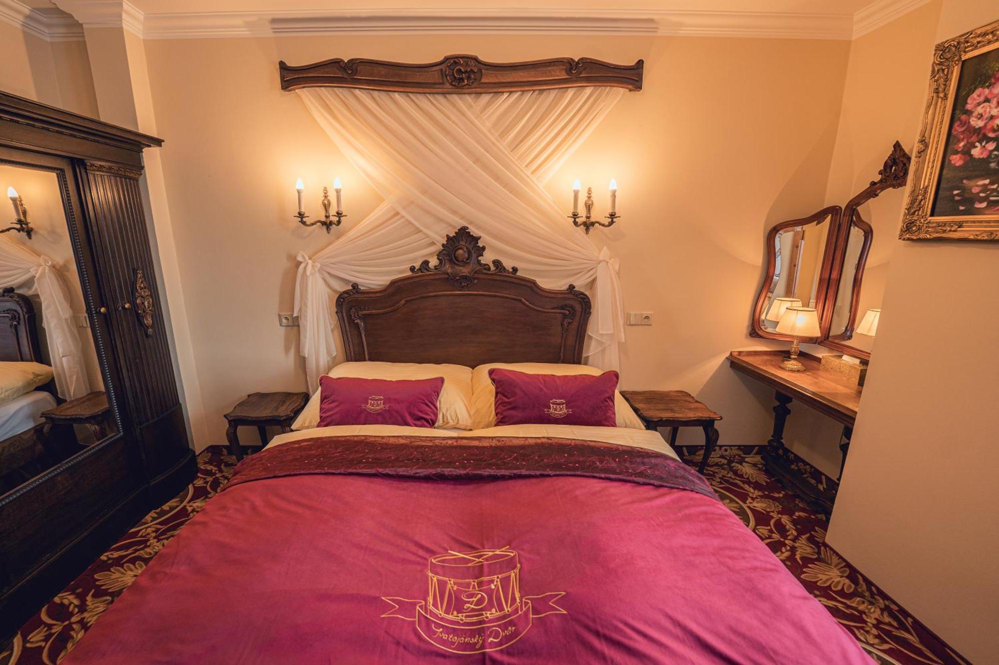 Hotel Svatojansky Dvur Prague Room photo
